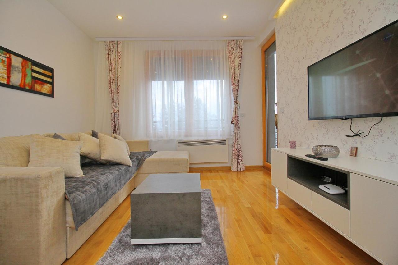 Binis Apartamento Zlatibor Exterior foto